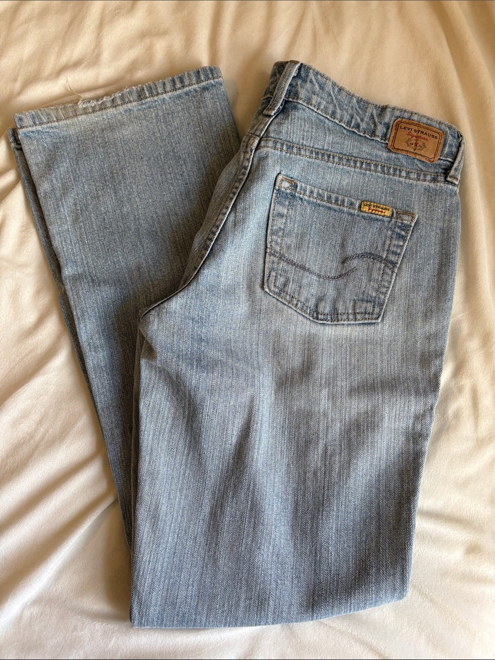 Levi Strauss Signature Mid Rise Bootcut Light Blue Denim Jeans Misses 4 Medium